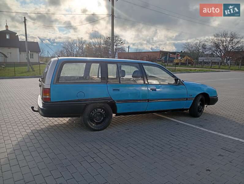 Універсал Opel Omega 1990 в Бершаді