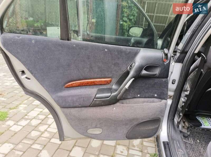 Седан Opel Omega 1998 в Одессе