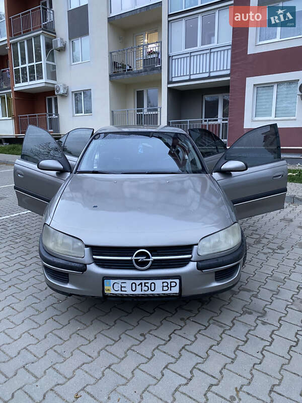 Седан Opel Omega 1997 в Чернівцях