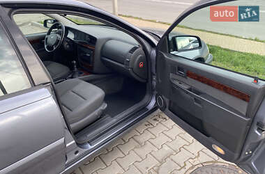 Седан Opel Omega 2003 в 