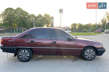 Седан Opel Omega 1990 в 