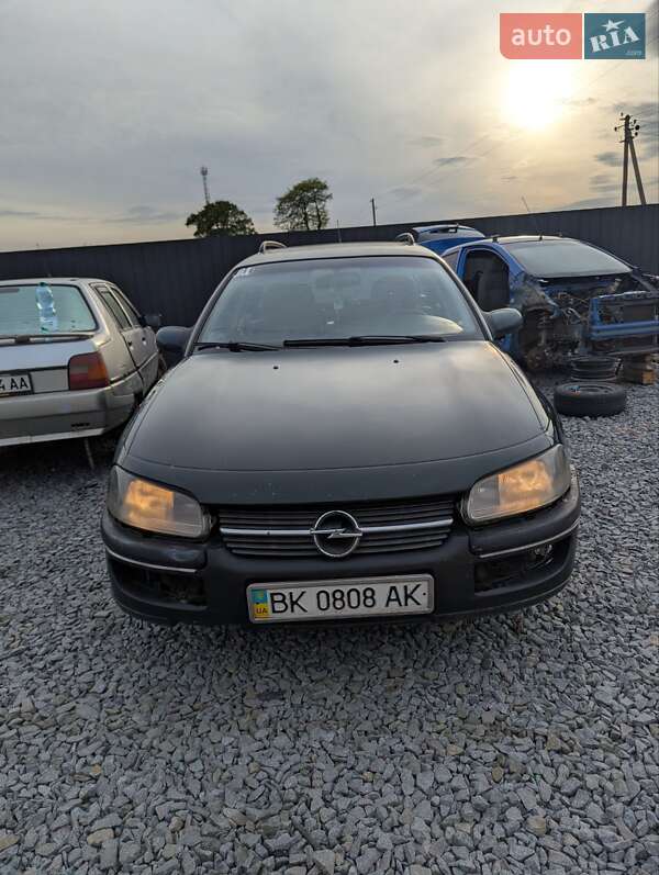 Універсал Opel Omega 1997 в Здолбуніві