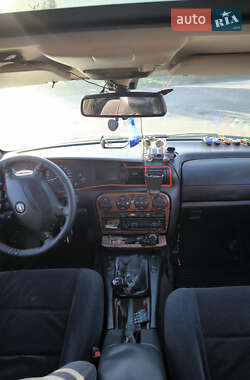 Седан Opel Omega 1998 в 