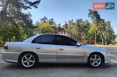 Седан Opel Omega 2002 в 