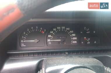Седан Opel Omega 1991 в Киеве