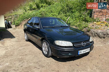 Седан Opel Omega 1996 в Судовой Вишне