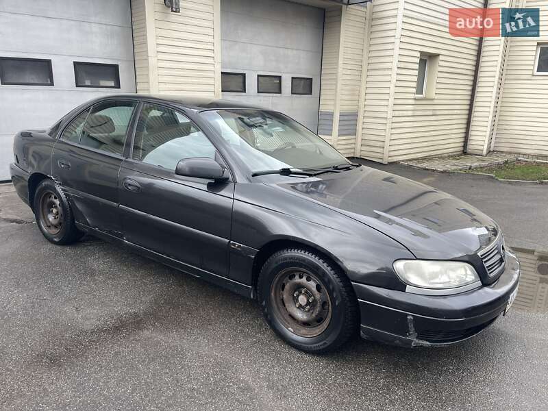 Opel Omega 2001
