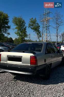 Седан Opel Omega 1989 в 