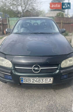 Седан Opel Omega 1996 в Киеве