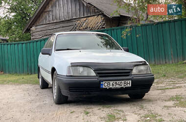 Седан Opel Omega 1987 в Коропе
