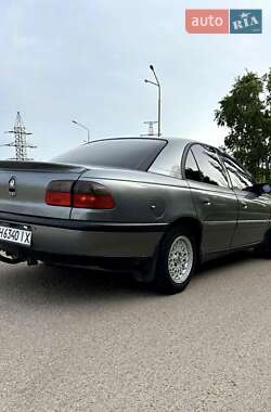 Седан Opel Omega 1994 в Южноукраїнську