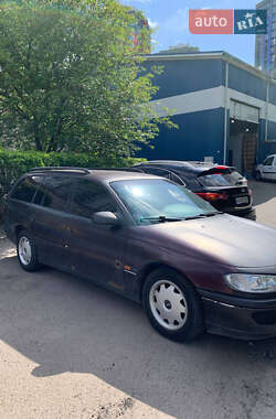 Универсал Opel Omega 1995 в 