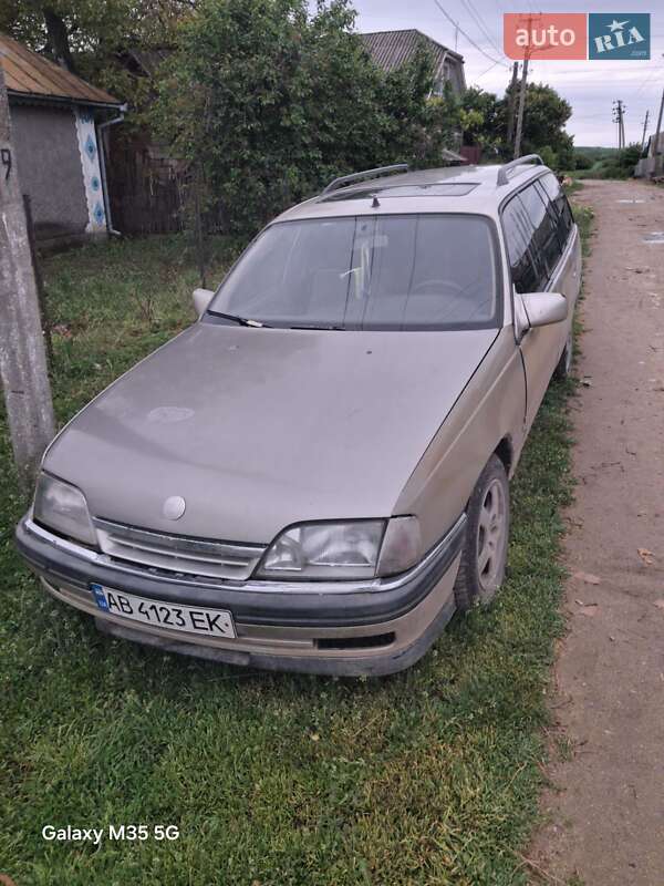 Универсал Opel Omega 1993 в 