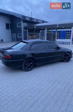 Седан Opel Omega 1998 в 