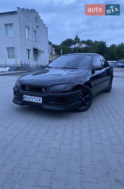Седан Opel Omega 1998 в 