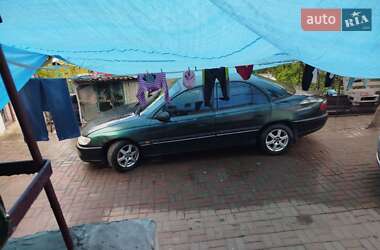 Седан Opel Omega 1995 в Городку