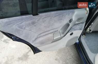 Седан Opel Omega 1995 в 