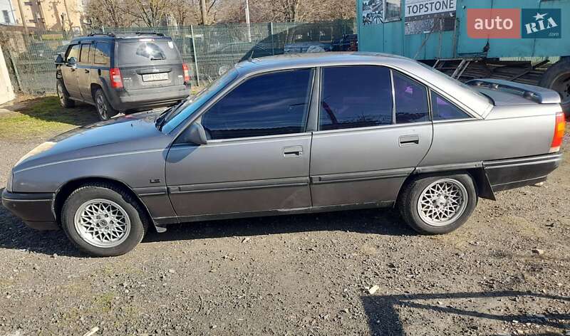 Седан Opel Omega 1987 в Одесі