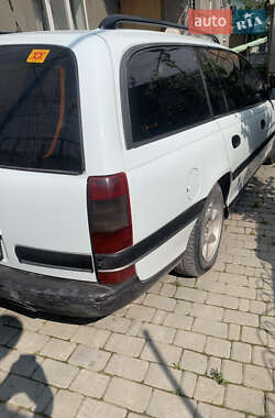 Универсал Opel Omega 1995 в 