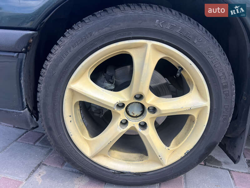 Седан Opel Omega 1994 в Запоріжжі
