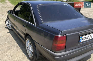 Седан Opel Omega 1987 в 