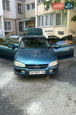 Седан Opel Omega 1996 в Одессе