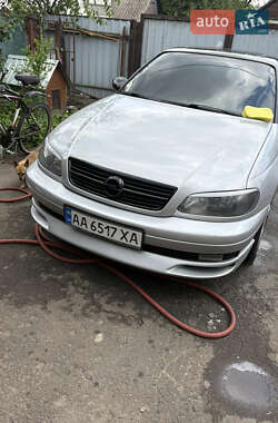 Седан Opel Omega 1995 в Киеве
