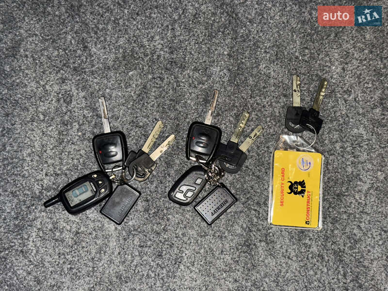 Седан Opel Omega 1999 в Ровно