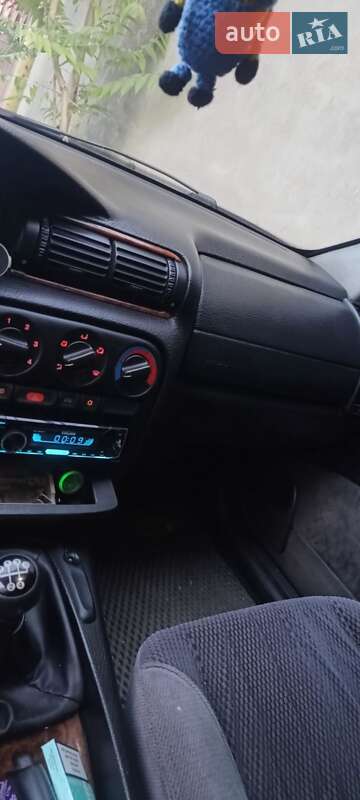 Универсал Opel Omega 1995 в Одессе