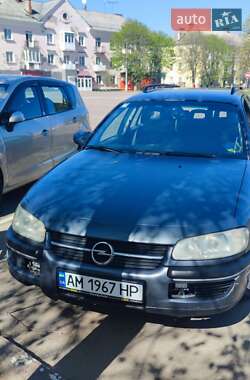 Универсал Opel Omega 1996 в Коростене