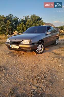 Седан Opel Omega 1987 в Доброславе
