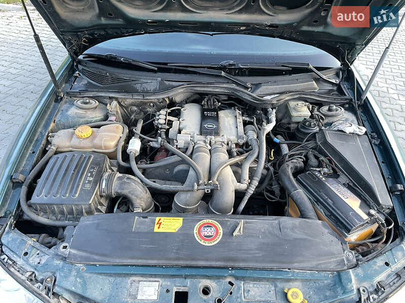 Універсал Opel Omega 1996 в Вінниці