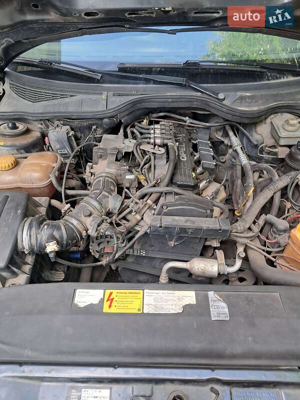 Седан Opel Omega 1997 в Харкові