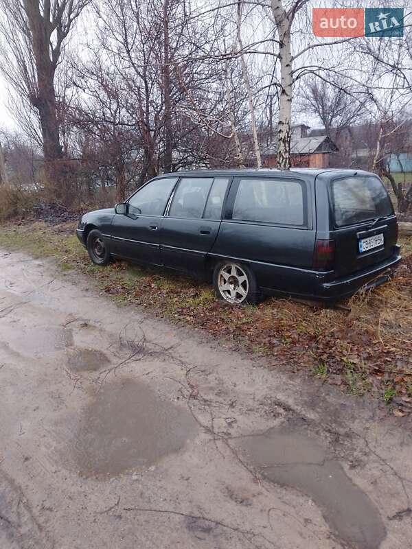 Універсал Opel Omega 1987 в Чернігові