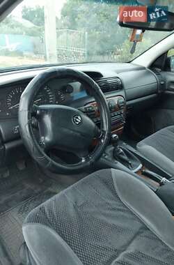 Седан Opel Omega 1998 в 