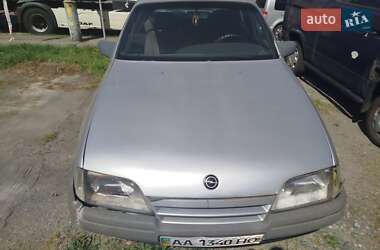 Седан Opel Omega 1988 в Києві