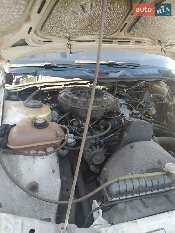 Седан Opel Omega 1989 в Бородянке