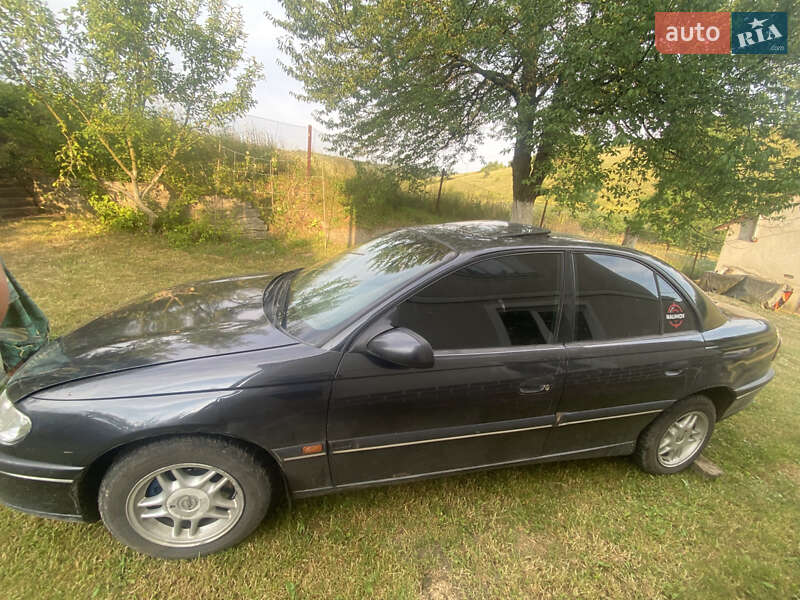Седан Opel Omega 1999 в Бережанах