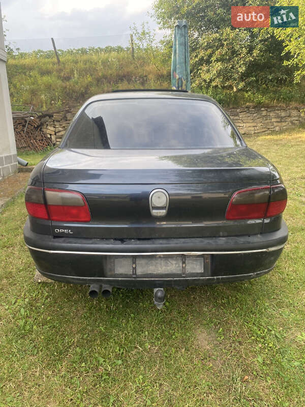 Седан Opel Omega 1999 в Бережанах