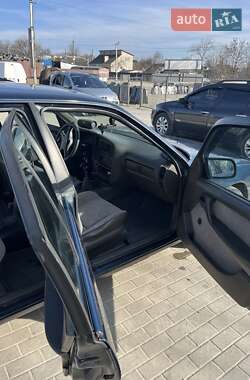 Седан Opel Omega 1990 в Каменец-Подольском