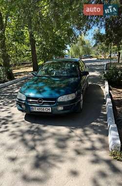 Седан Opel Omega 1996 в Херсоне