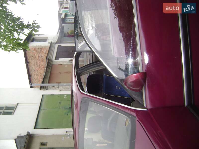 Седан Opel Omega 1991 в Ровно