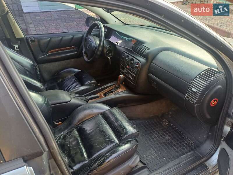Універсал Opel Omega 1994 в Первомайську