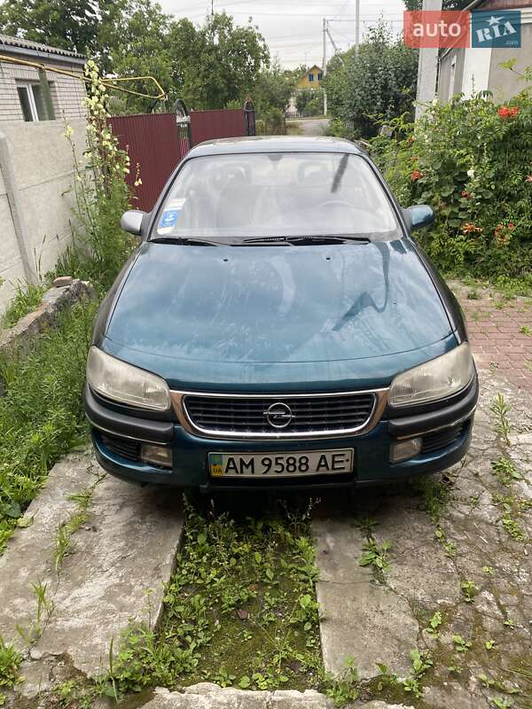 Седан Opel Omega 1995 в Звягелі
