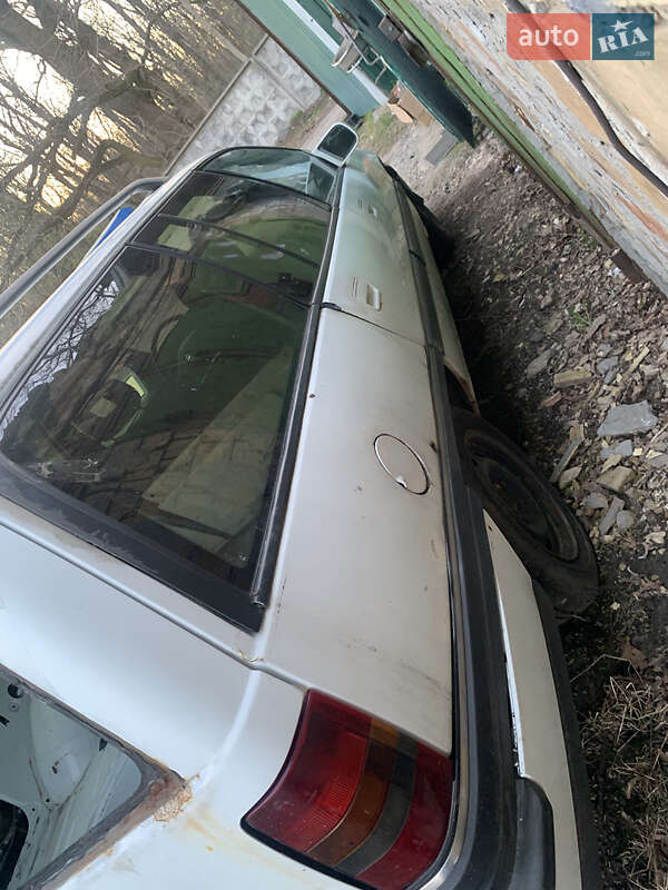 Универсал Opel Omega 1993 в Киеве