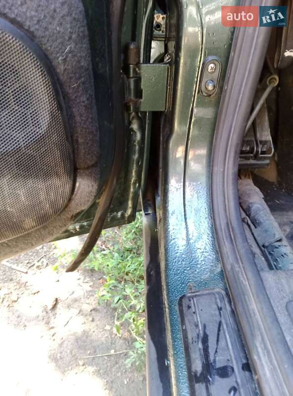 Универсал Opel Omega 1995 в Гайсине