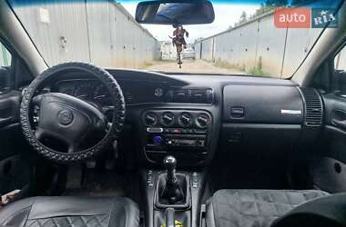Универсал Opel Omega 1995 в 