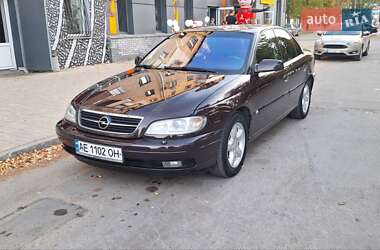 Седан Opel Omega 2001 в Павлограде