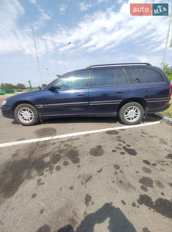 Универсал Opel Omega 1996 в Николаеве