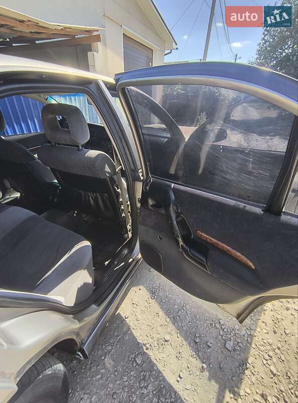 Седан Opel Omega 1996 в Нікополі фото 16 Седан Opel Omega 1996 в Нікополі